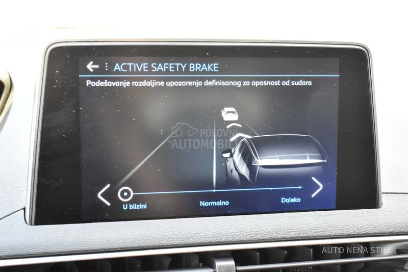 Peugeot 3008 1.5 Allure AT