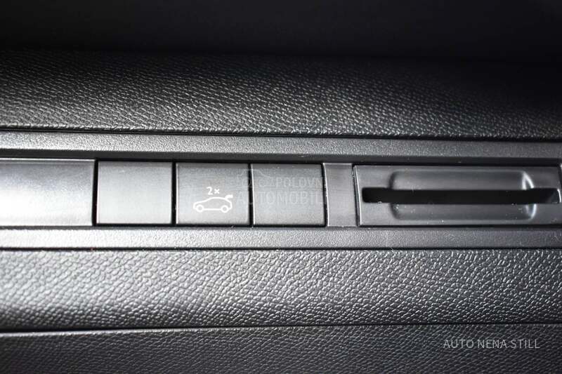 Peugeot 3008 1.5 Allure AT