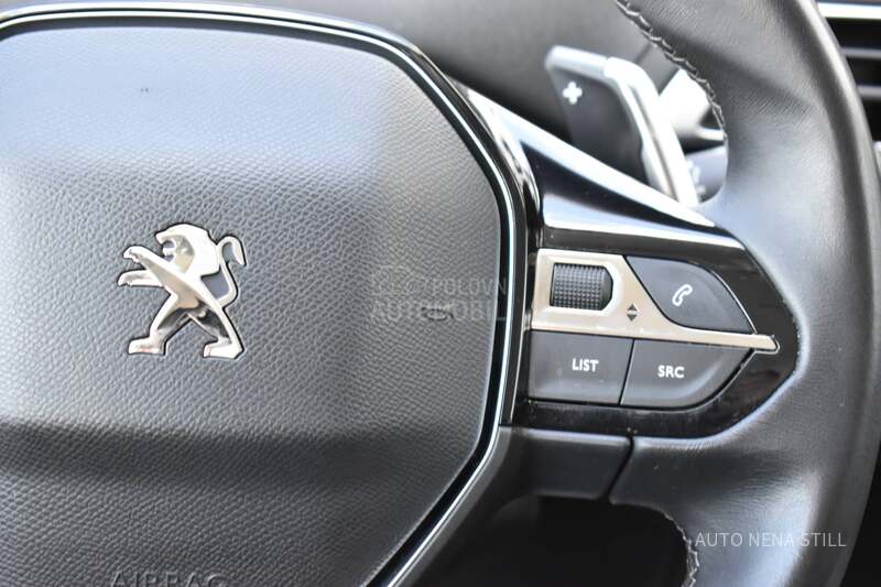 Peugeot 3008 1.5 Allure AT