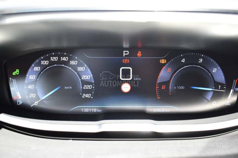 Peugeot 3008 1.5 Allure AT