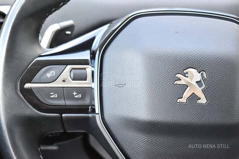 Peugeot 3008 1.5 Allure AT
