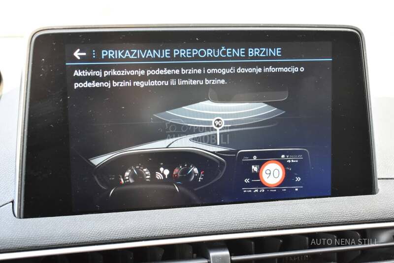 Peugeot 3008 1.5 Allure AT