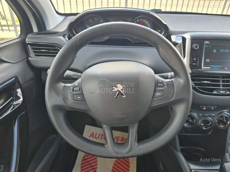 Peugeot 208 1.6 HDI