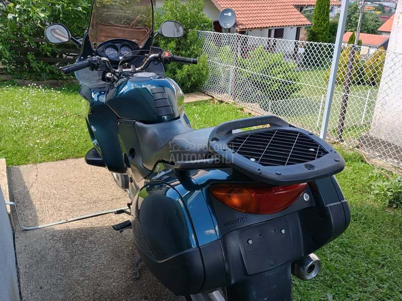 Honda NT 650 Deauville
