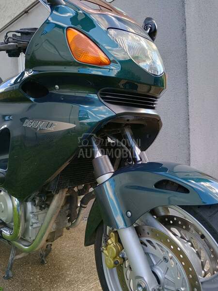 Honda NT 650 Deauville