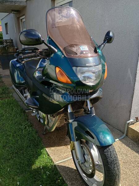 Honda NT 650 Deauville