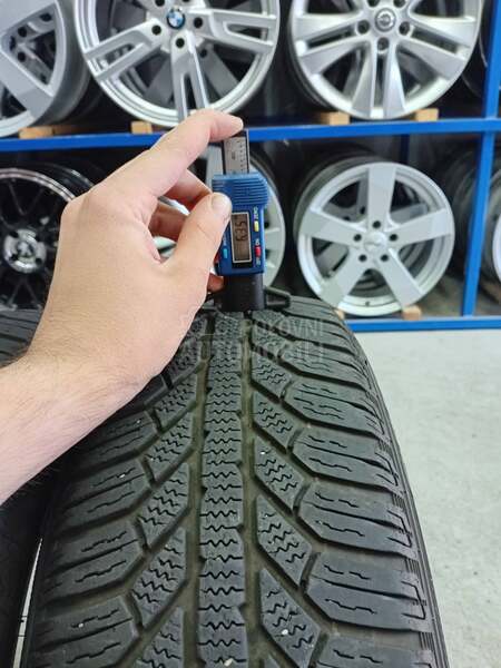 Semperit 165/65 R15 Zimska