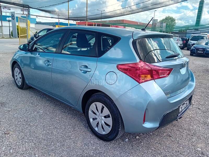 Toyota Auris 1.4 d-4d