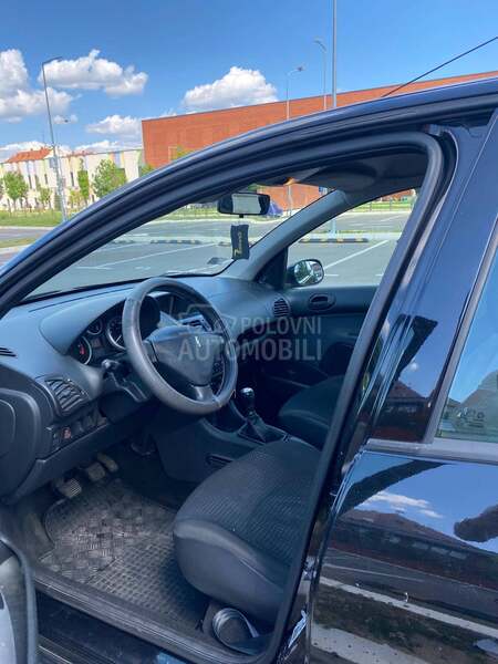 Peugeot 206 plus 1.4