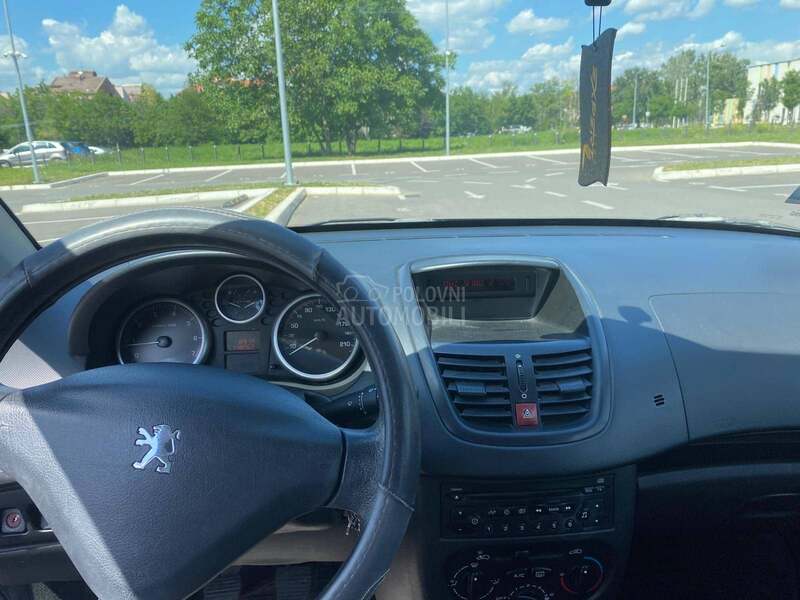 Peugeot 206 plus 1.4