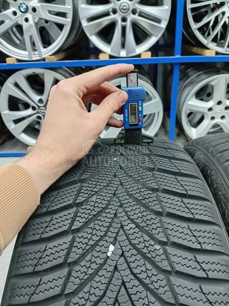 Nexen 225/45 R18 Zimska