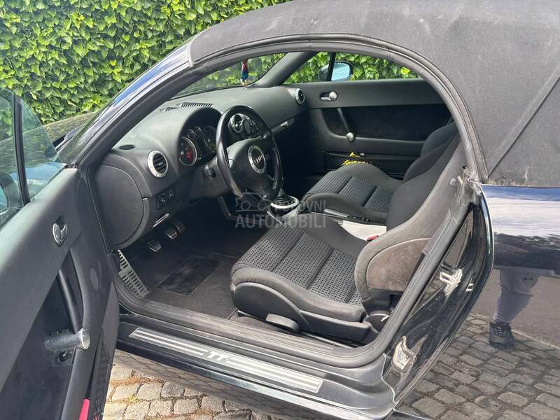 Audi TT 