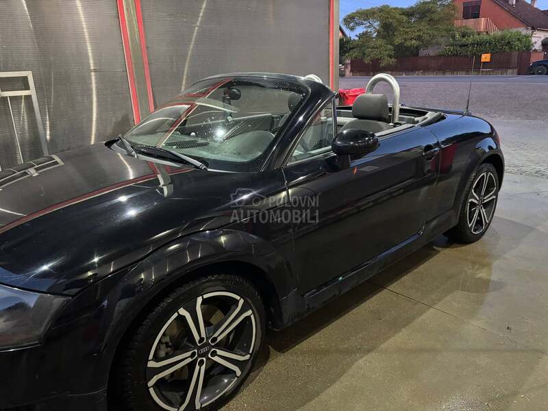 Audi TT 