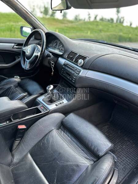 BMW 320 