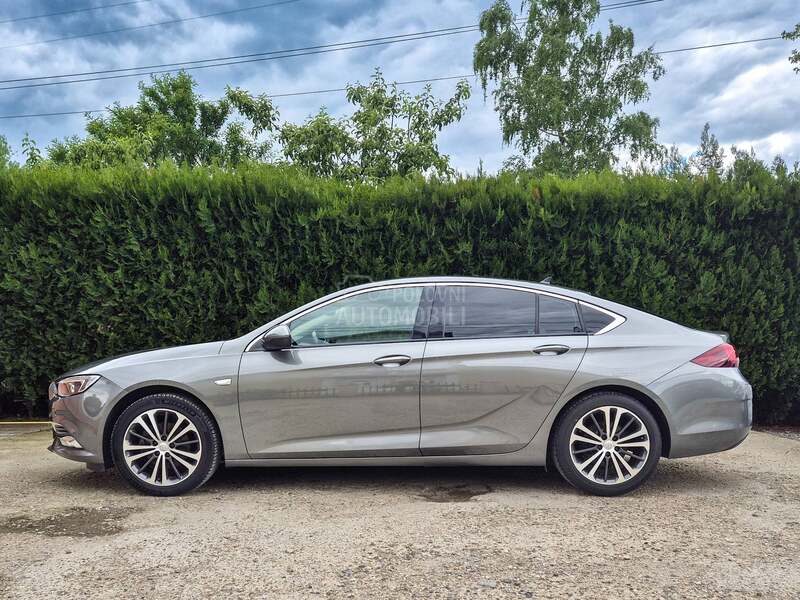 Opel Insignia GRAND SPORT/1.6 CDTI