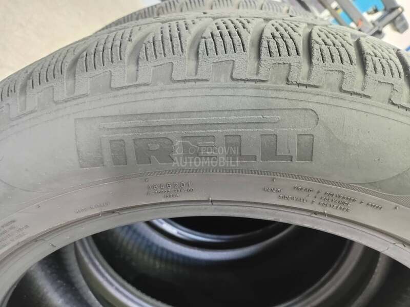 Pirelli 235/55 R18 Zimska