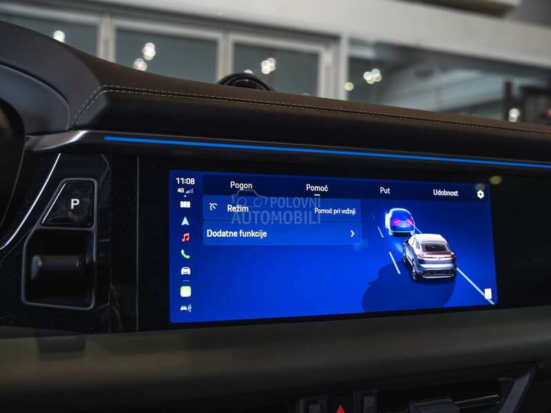 Porsche Macan 4S Electric