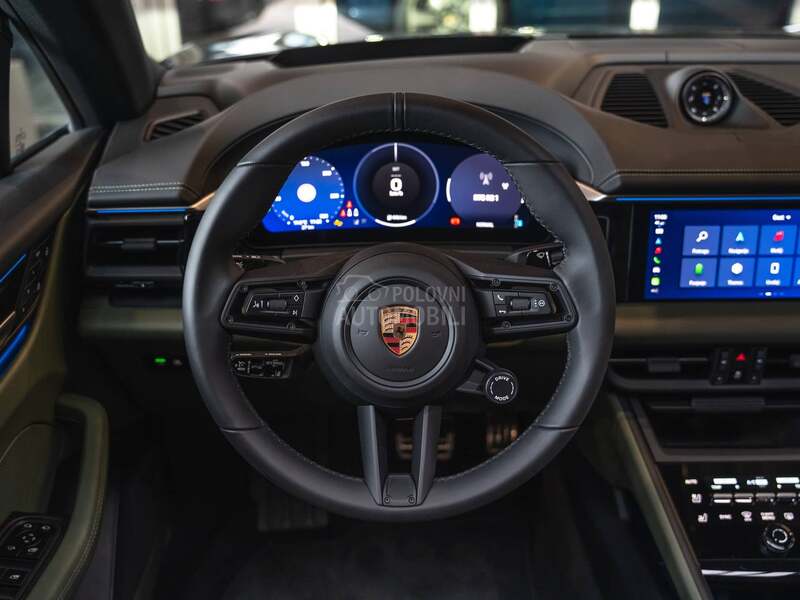Porsche Macan 4S Electric