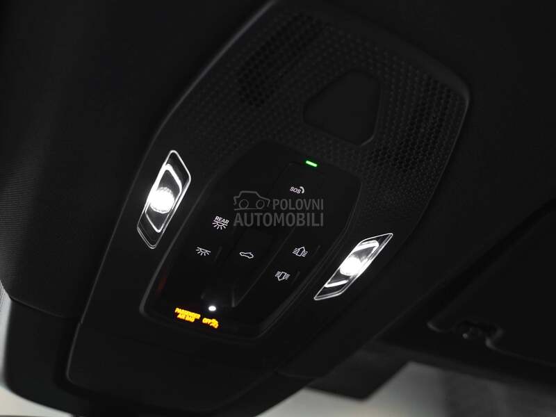 Porsche Macan 4S Electric