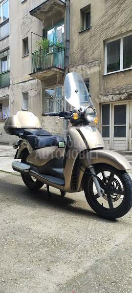Aprilia Scarabeo