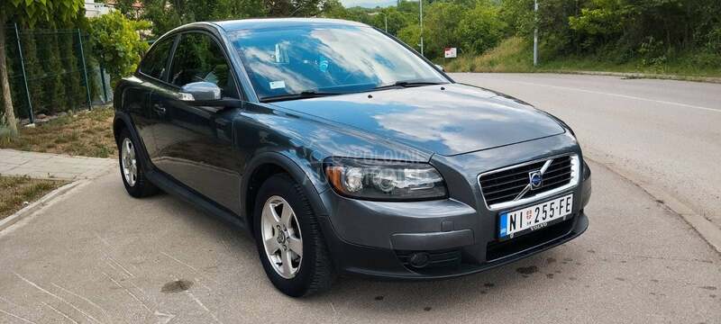 Volvo C30 