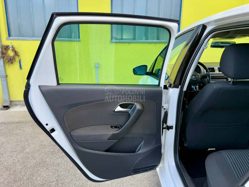 Volkswagen Polo 1.6d/DSG/FABRIIKA