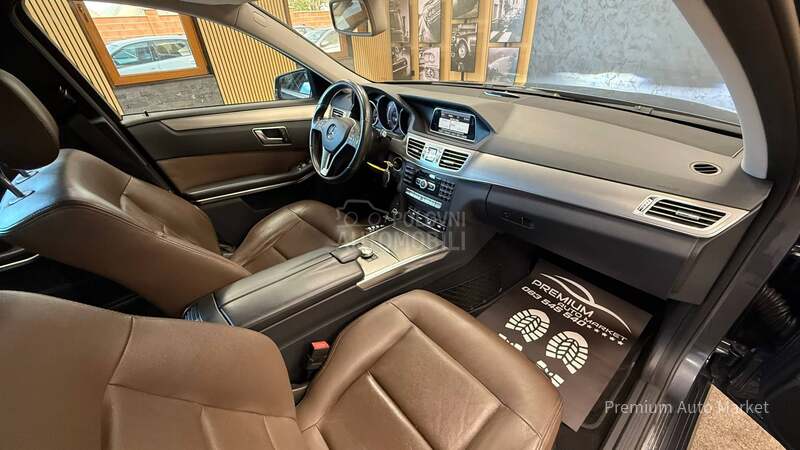 Mercedes Benz E 300 //2.2D/HYBRID/FUL