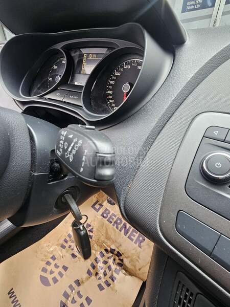 Seat Ibiza 16TDl STYLE  KREDlT
