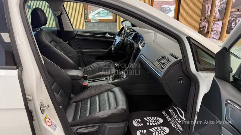 Volkswagen Golf 7 /1.6 TDI/R-LINE/PANO