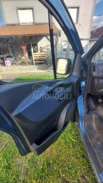Opel Vivaro 1.6
