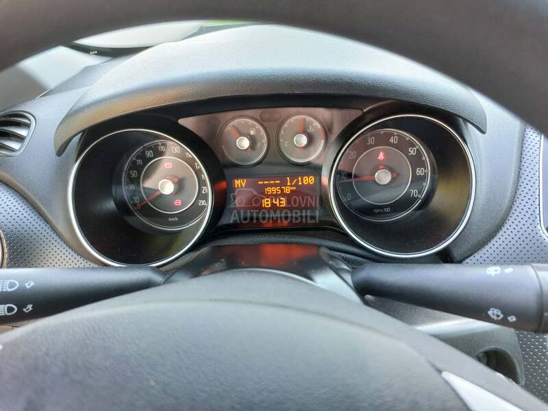 Fiat EVO 1.2 T0P STANJE