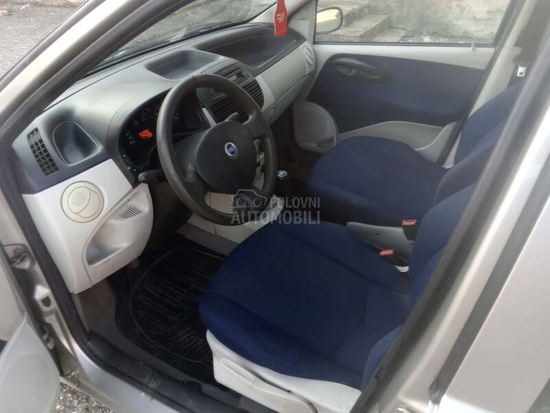 Fiat Punto 