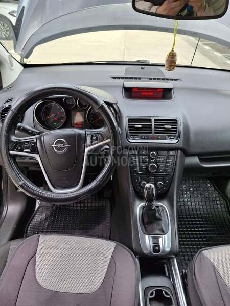 Opel Meriva Turbo