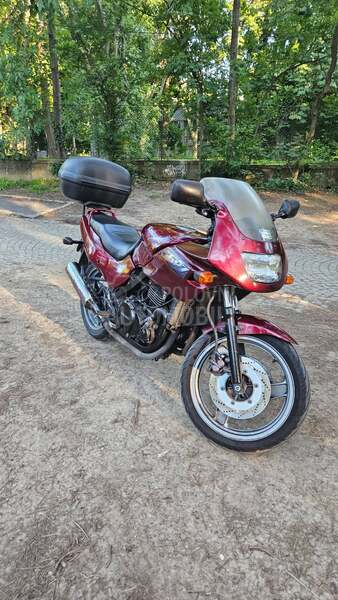 Kawasaki GPZ 500s