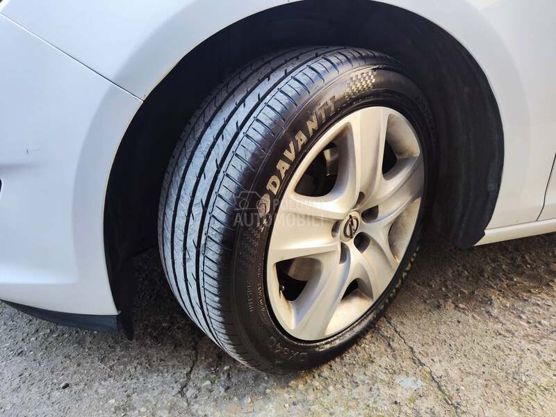 Opel Astra J Restiling