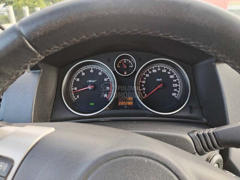 Opel Astra H 1.6 c van CH