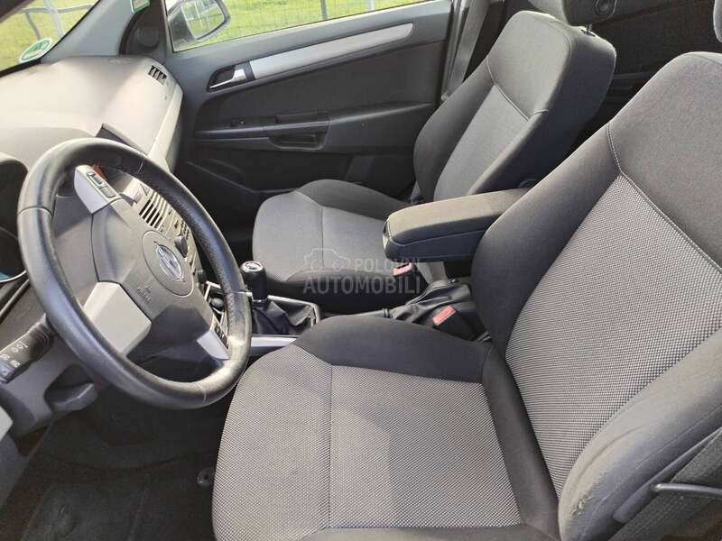 Opel Astra H 1.6 c van CH