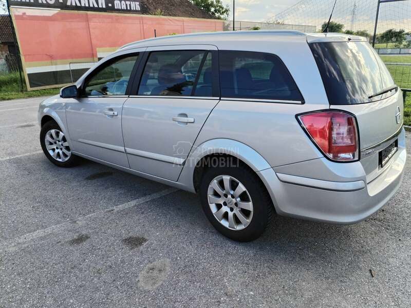 Opel Astra H 1.6 c van CH