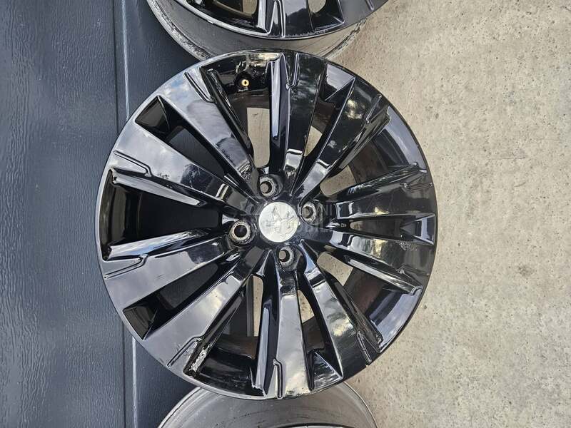 Aluminijumske felne  17" 4 x 108