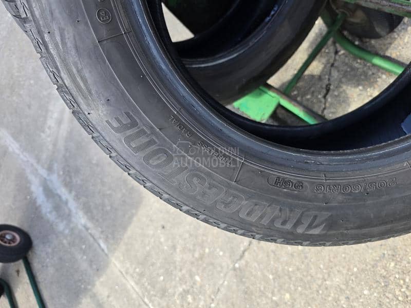 Bridgestone 205/60 R16 Letnja