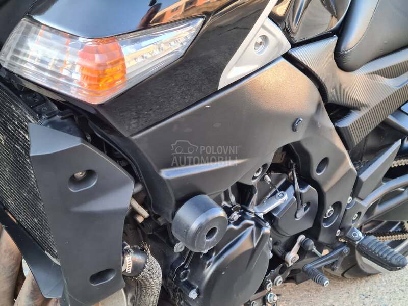 Suzuki GSR 600