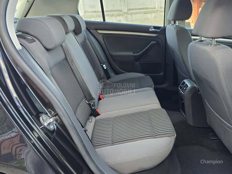 Volkswagen Golf 5 1.9 TDI SPORTLINE