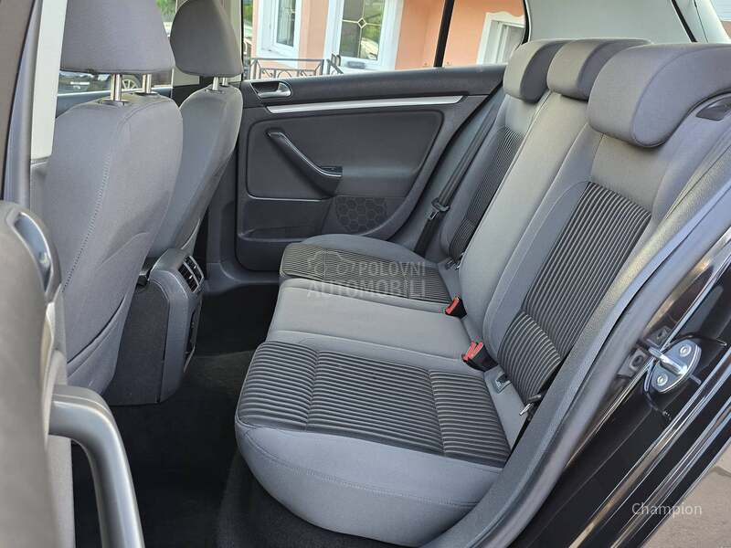 Volkswagen Golf 5 1.9 TDI SPORTLINE