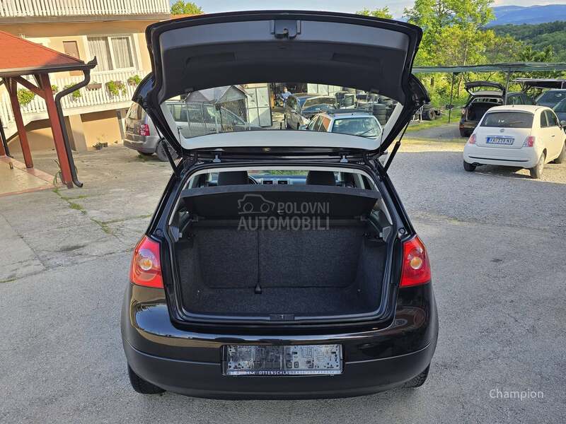 Volkswagen Golf 5 1.9 TDI SPORTLINE