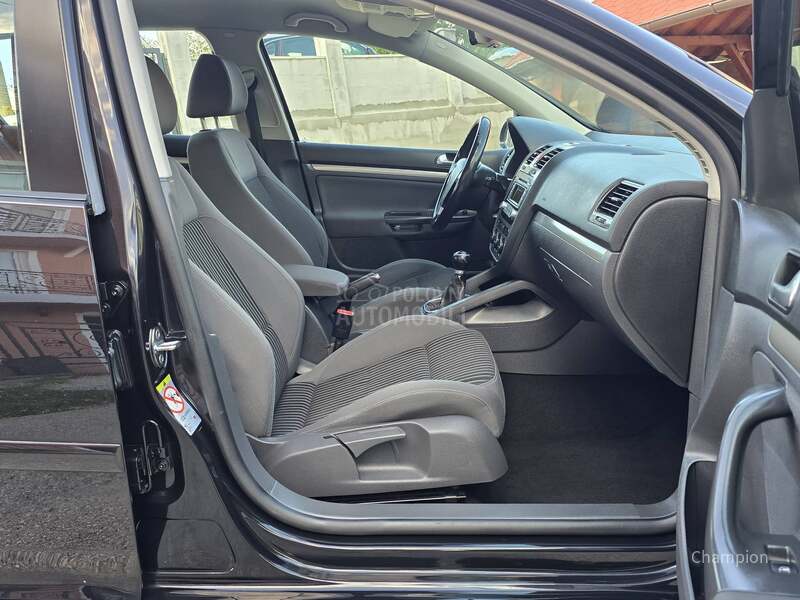 Volkswagen Golf 5 1.9 TDI SPORTLINE