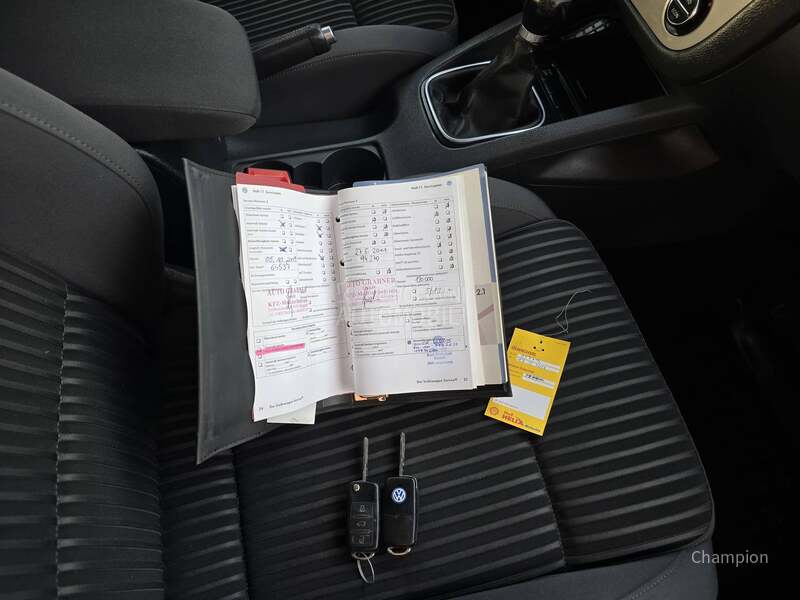 Volkswagen Golf 5 1.9 TDI SPORTLINE