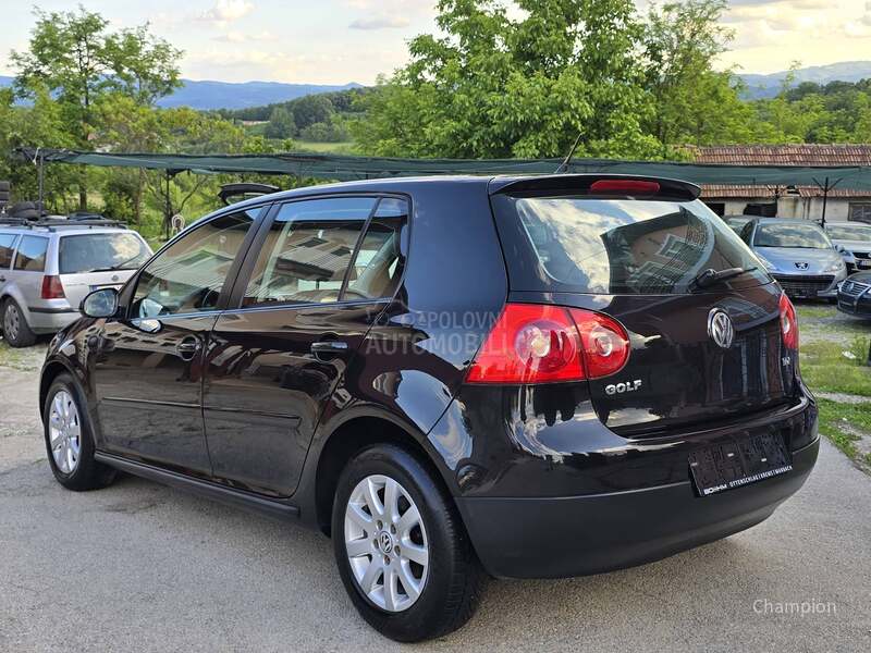 Volkswagen Golf 5 1.9 TDI SPORTLINE