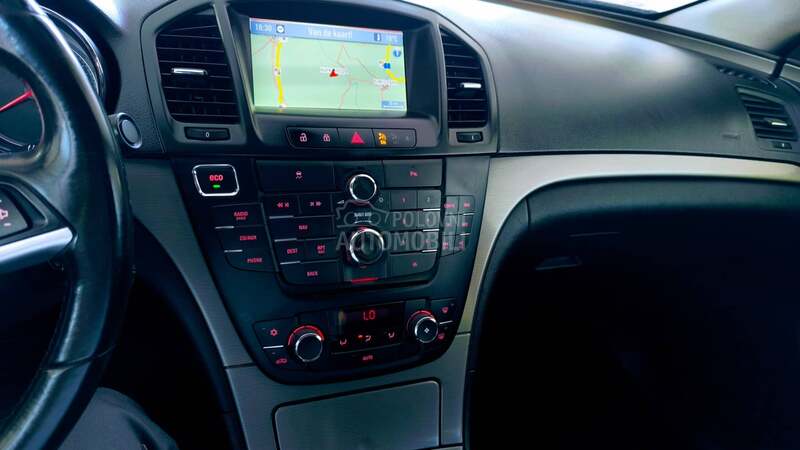Opel Insignia ECO /NAVVI/ FABRIKA