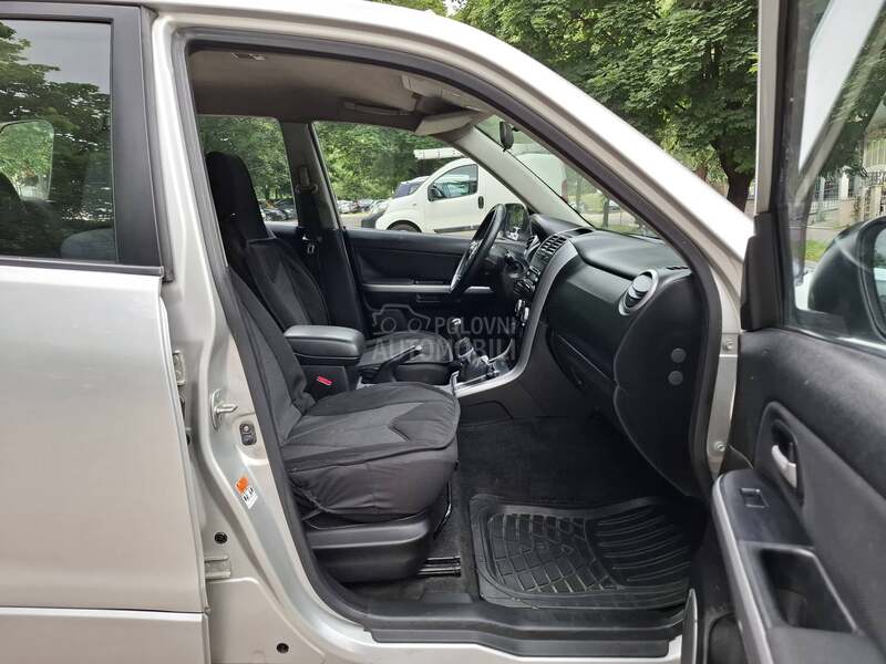 Suzuki Grand Vitara 1.9 D 4/4 GRAND
