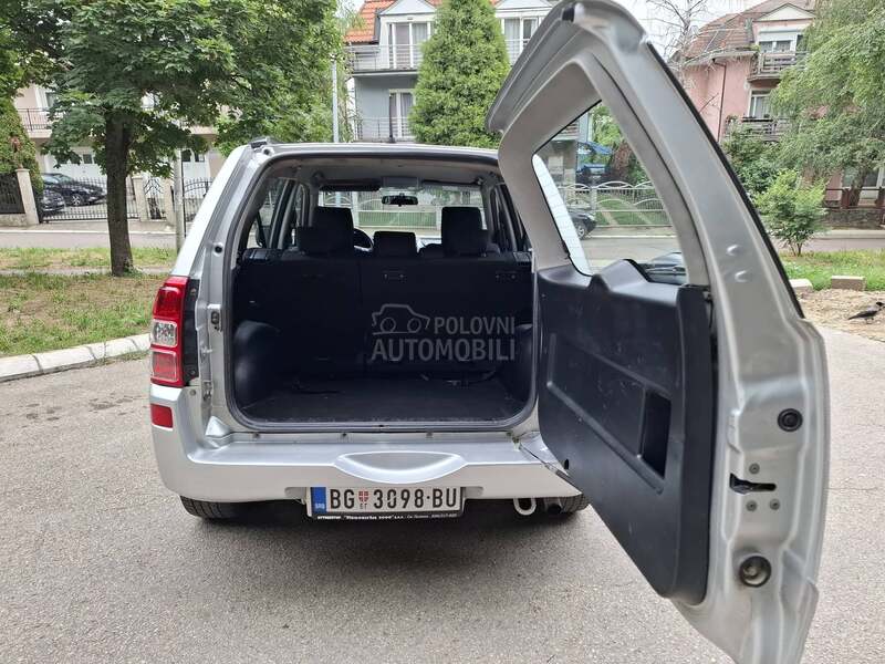 Suzuki Grand Vitara 1.9 D 4/4 GRAND
